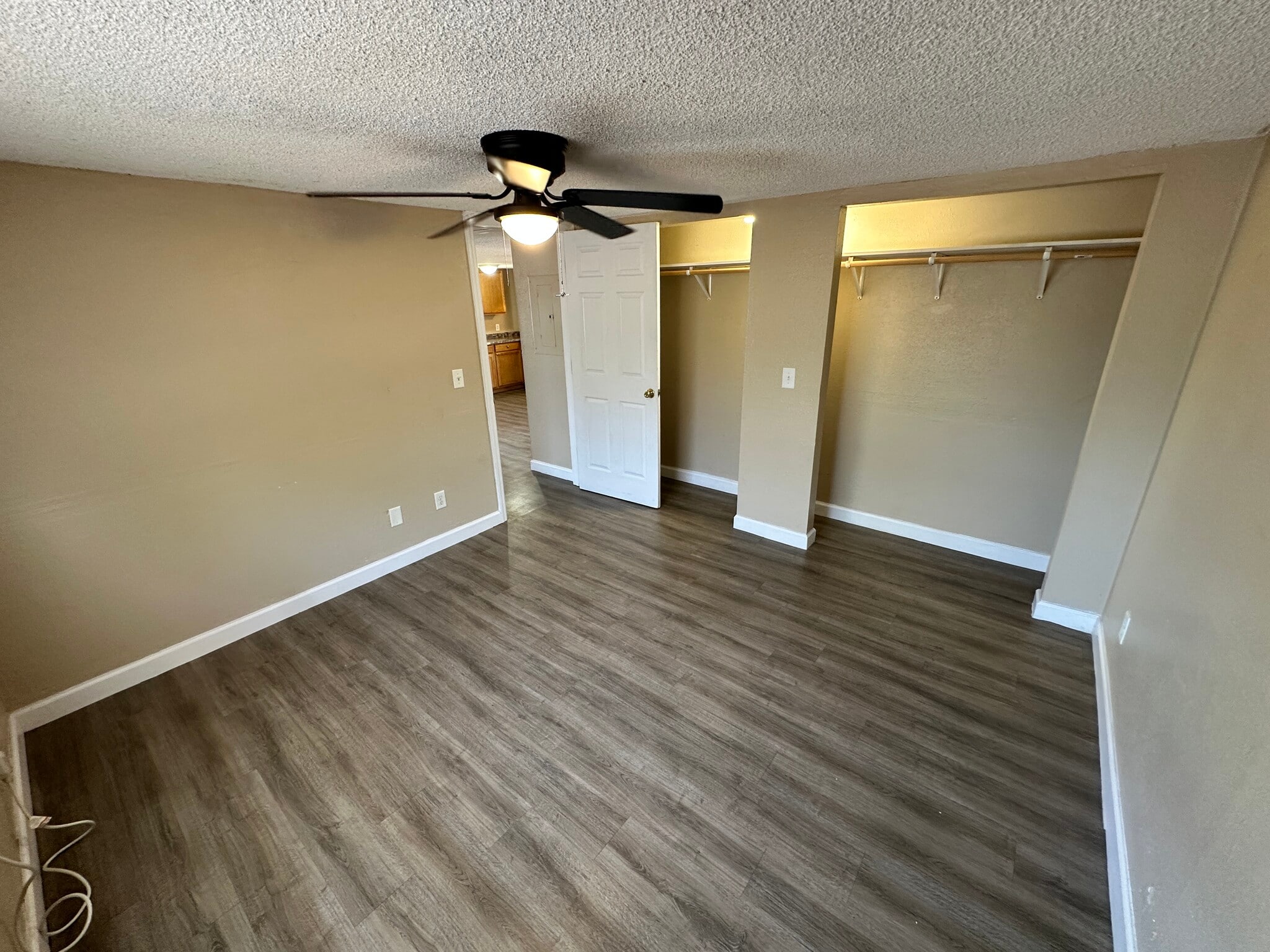 Building Photo - 224 C St