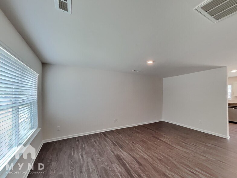 Building Photo - 5510 Jesse Harper Dr