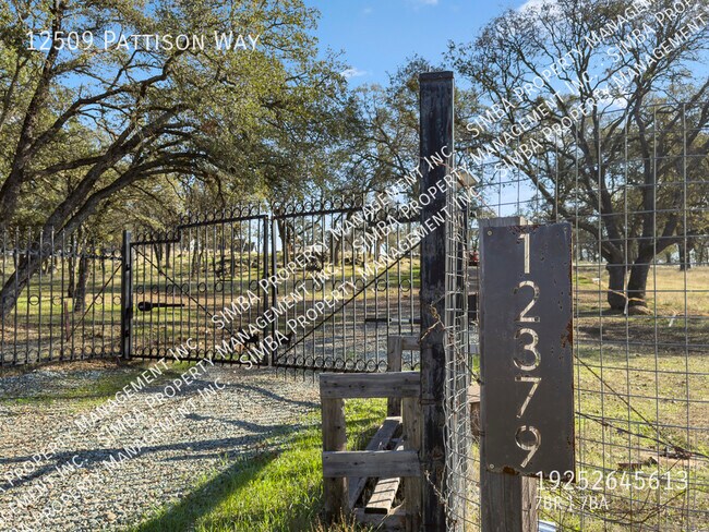 Building Photo - 12509 Pattison Rd