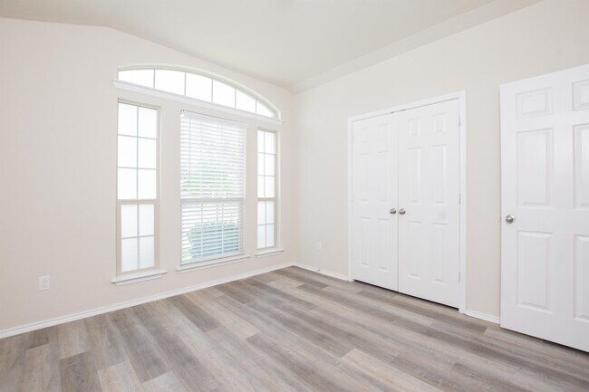Building Photo - 1226 Kiskadee Branch Dr