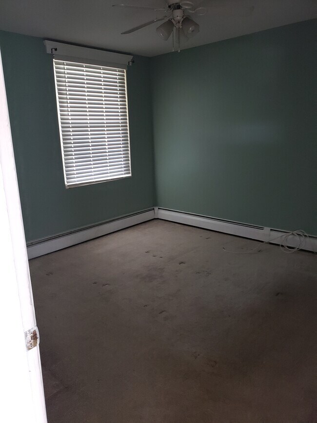 Bedroom - 17 Colton Dr
