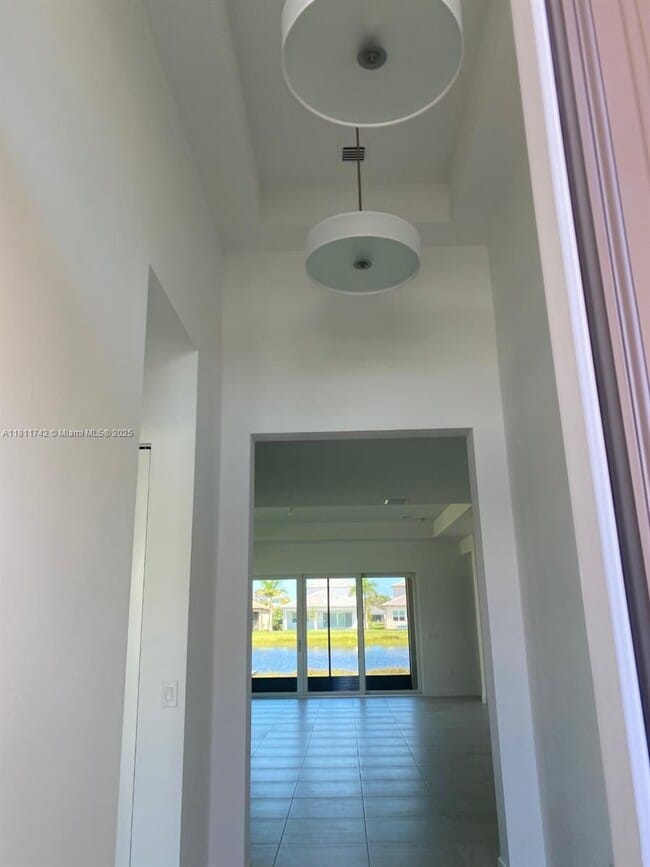 Building Photo - 7765 Wildflower Shores Dr