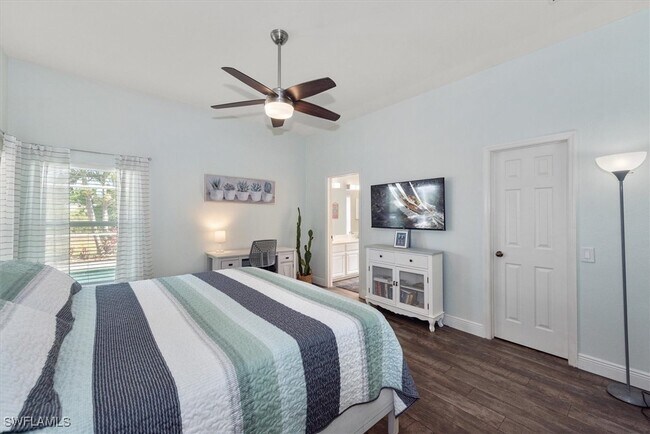 Building Photo - 8884 Fawn Ridge Dr