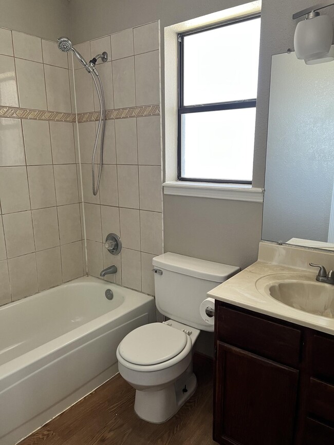 Building Photo - 2905 Gilberto Avila St