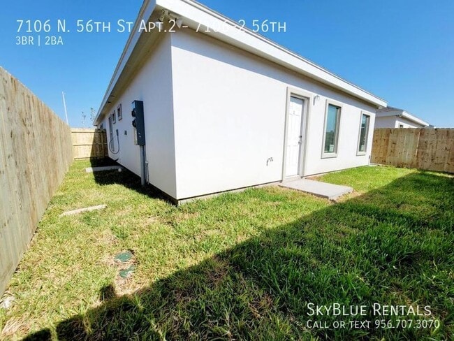 Building Photo - 7106 N 56th Ln