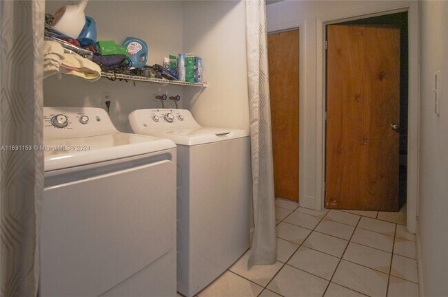 Building Photo - 18804 NW 46th Ave