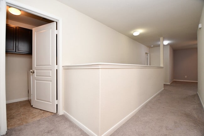 Building Photo - 20023 Linden Spruce Ln