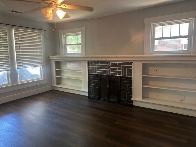 Building Photo - Home for Rent in East Lake Area **ACCEPTS ...
