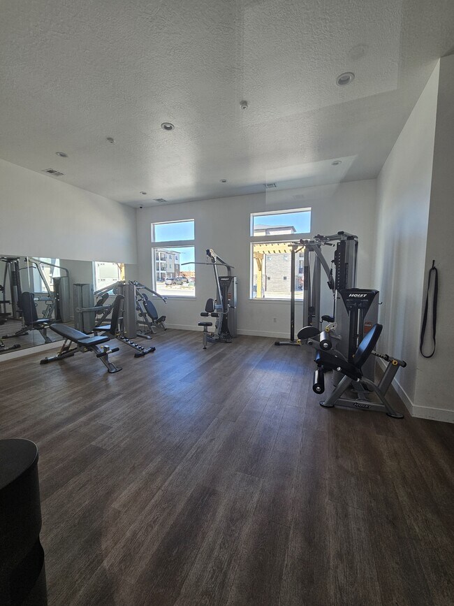 Building Photo - 13526 Maximus Dr