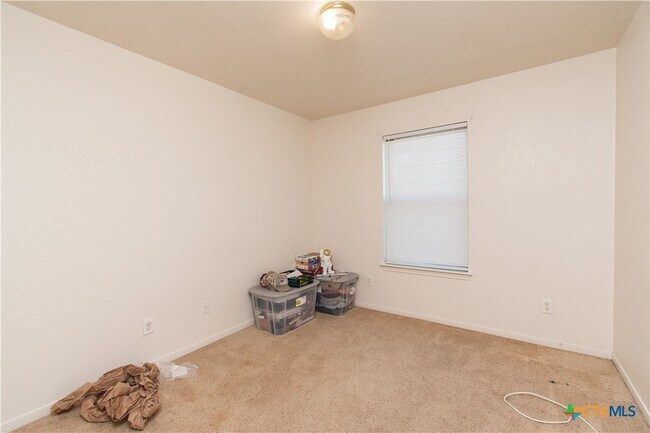 Building Photo - 609 Bermuda St