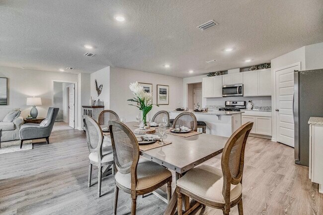 Building Photo - 3113 Tricia Cir