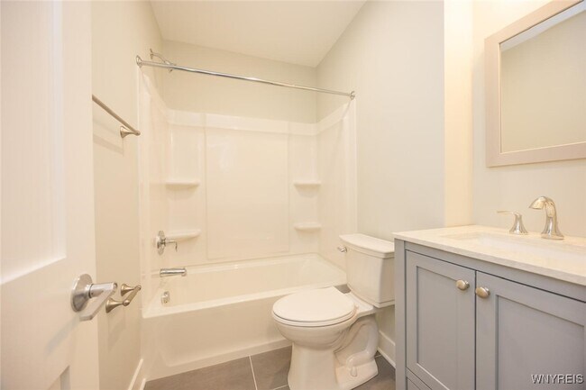 Building Photo - 1008 Elmwood Ave