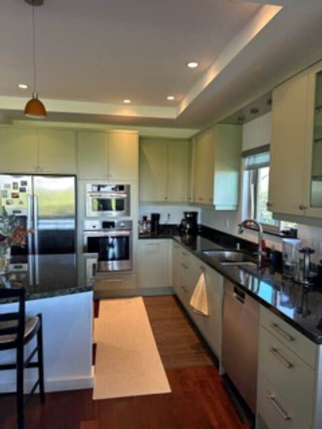 Building Photo - 1141 Lower Kimo Dr