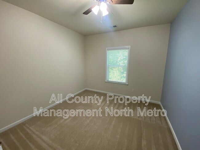 Building Photo - 4870 Odum View Ln