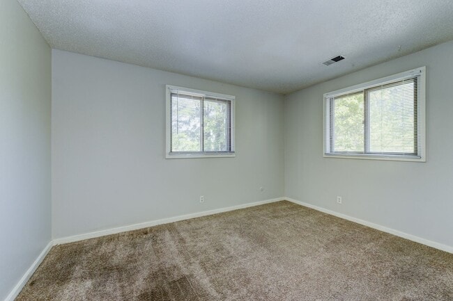 Building Photo - 840 North St