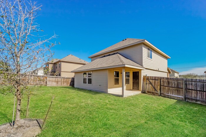 Building Photo - 4939 War Horse Dr