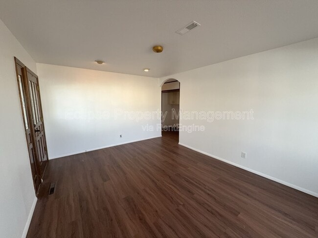 Building Photo - 1725 Glenwood Ave