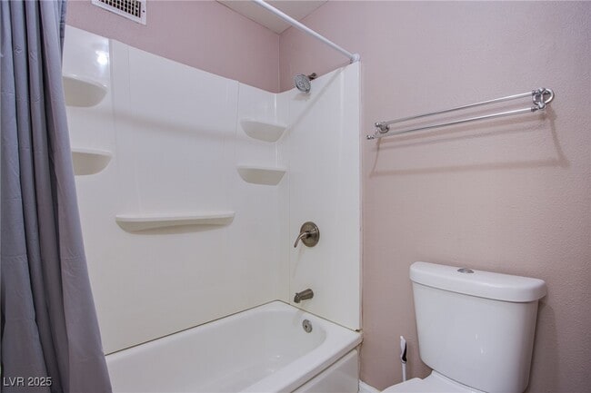 Building Photo - 4153 Crater St