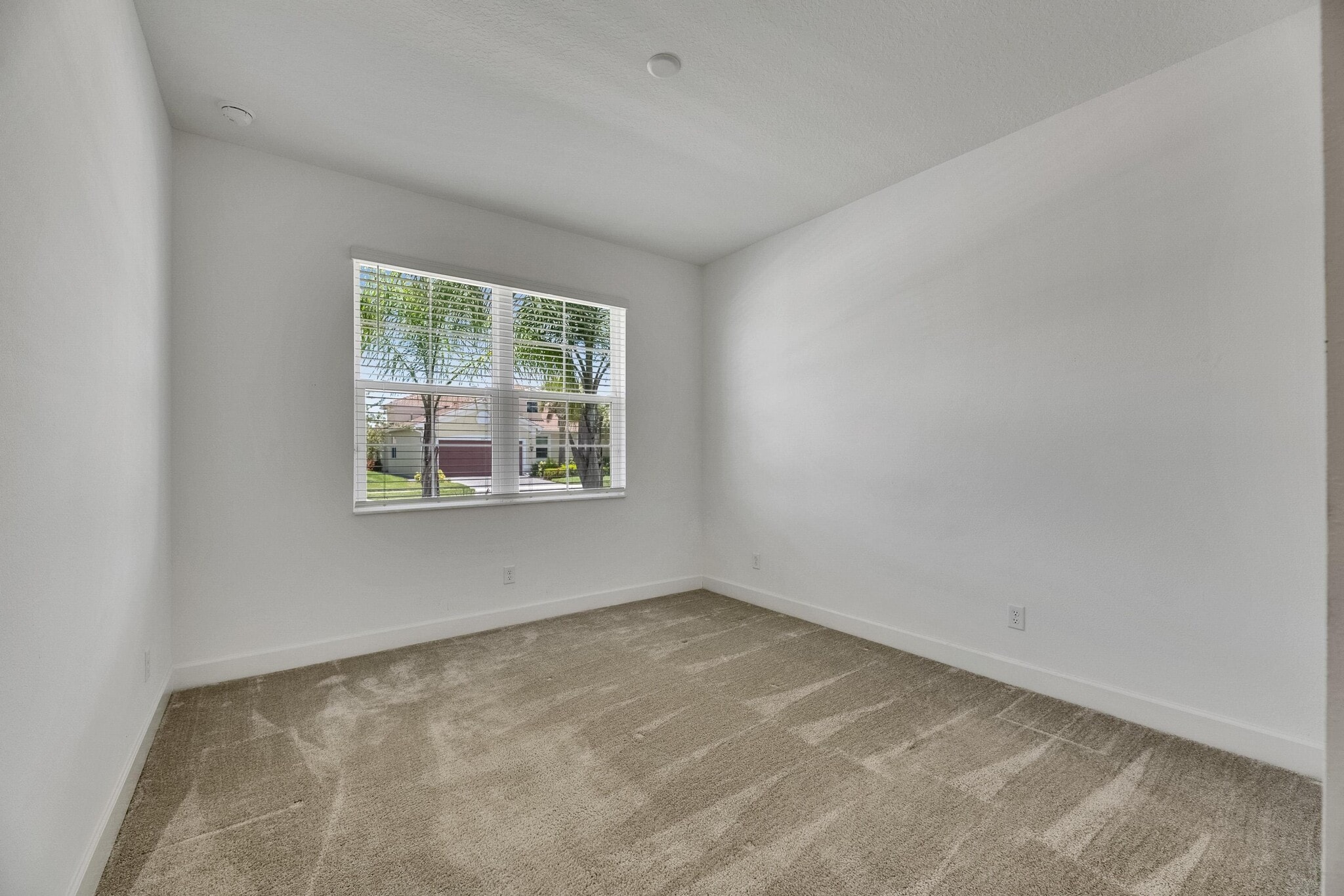 Building Photo - 4915 Sienna Isles Ave