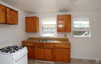 Classic American Townhomes And Apartments Syracuse Ny Apartment Classic American Townhomes And Apartments Syracuse Ny Apartment Finder