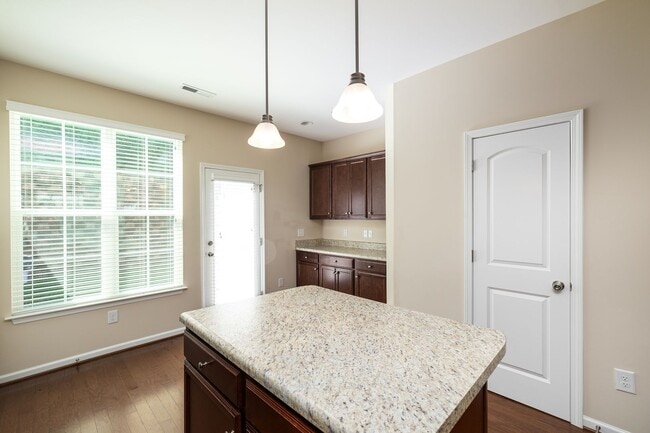 Building Photo - 5387 Farm House Trail