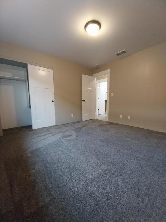 Building Photo - 330 Hazel Way