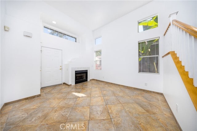 Building Photo - 2737 Cll Luna