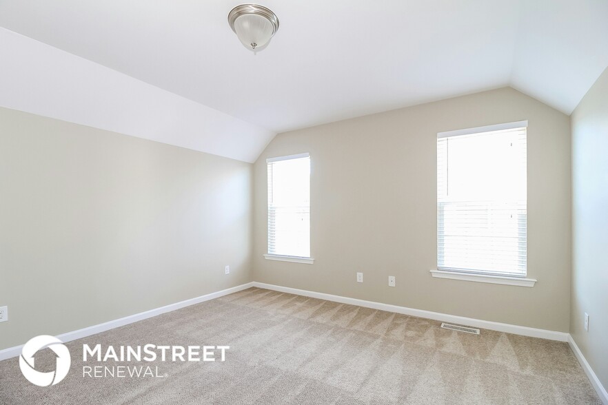 Building Photo - 5788 Misty Hill Cir