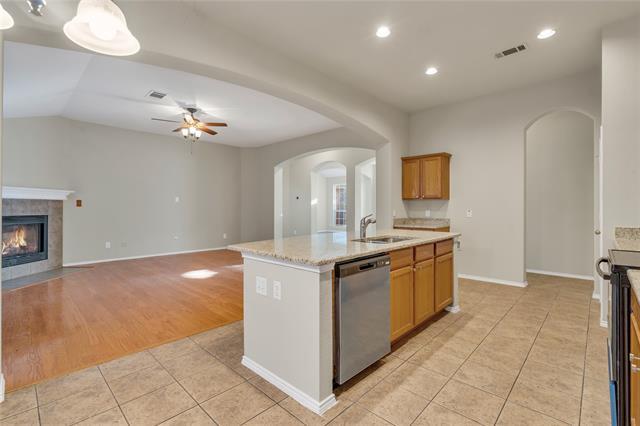 Building Photo - 608 Vanilla Ct