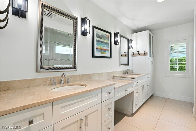 Building Photo - 205 Springline Dr