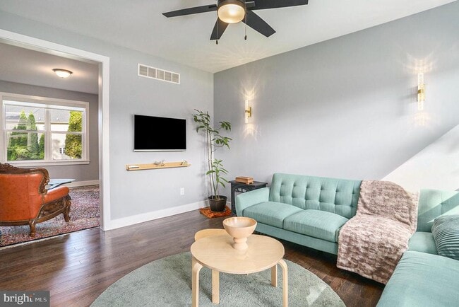 Building Photo - 340 Wartman Rd