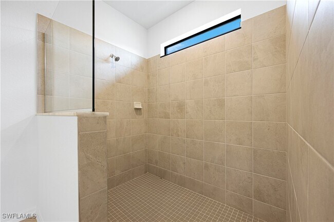 Building Photo - 14640 Palamos Cir