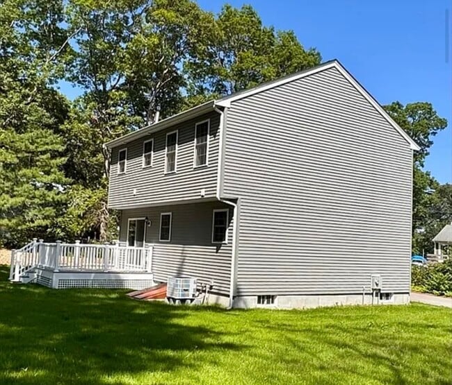 Building Photo - 36 Restful Ln