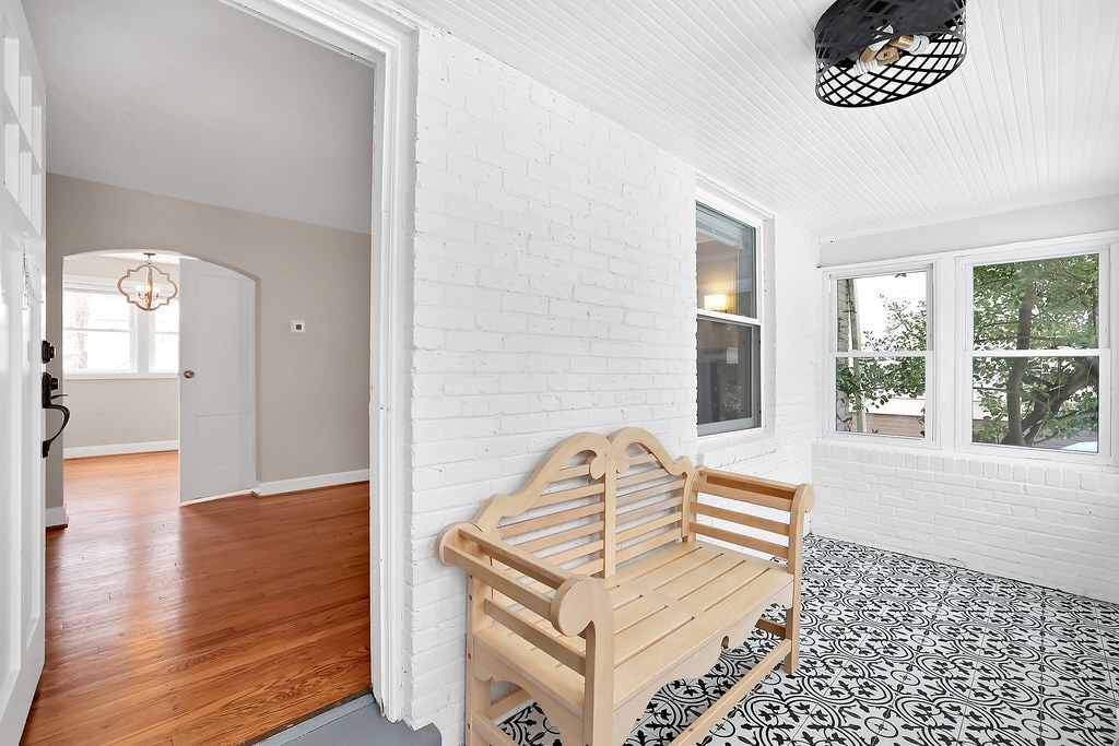 Building Photo - 608 N Abingdon St