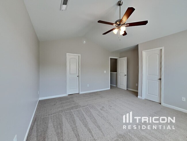 Building Photo - 1687 Parkside Meadow Dr