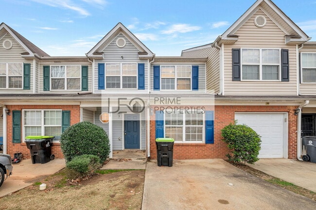 Primary Photo - 950 Parkway Rd