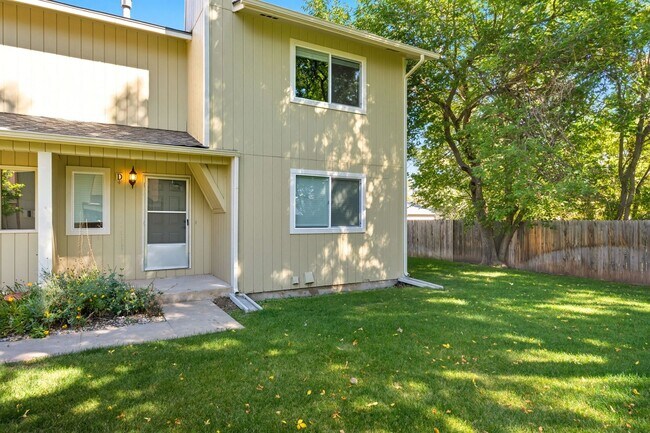 Primary Photo - 2630 Davidson Dr