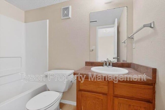 Building Photo - 1305 Amole Vista St SW