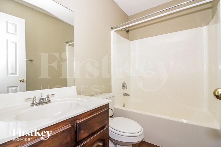 Building Photo - 2554 Plum Creek Dr