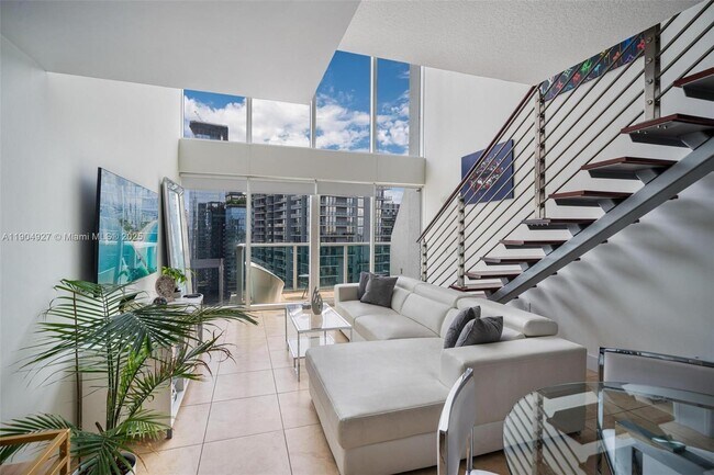 Primary Photo - 41 SE 5th St