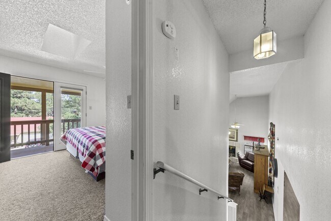 Building Photo - 126 North St