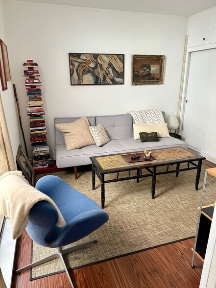 Second bedroom - 352 Avenida Sevilla