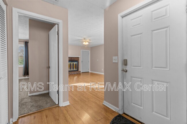 Building Photo - 236 Mateo Walk