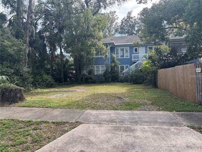 Building Photo - 107 W 6th St