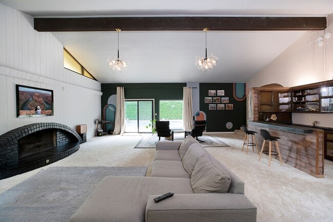Building Photo - Retro Paradise with Inground Pool for Leas...