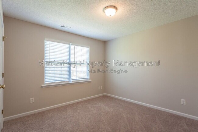 Building Photo - 6925 Paint Rock Ln