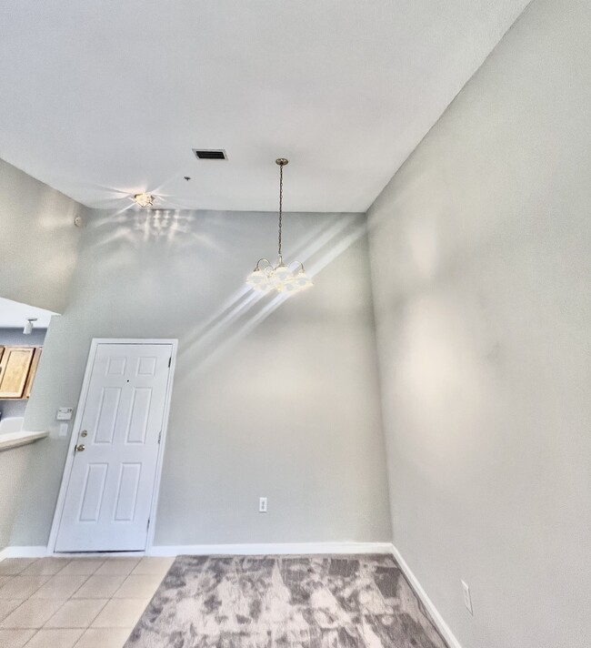 Building Photo - 6100 Maggies Cir