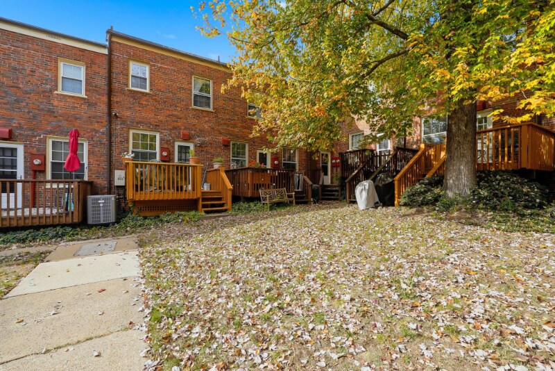 Building Photo - 2700 13th Rd S