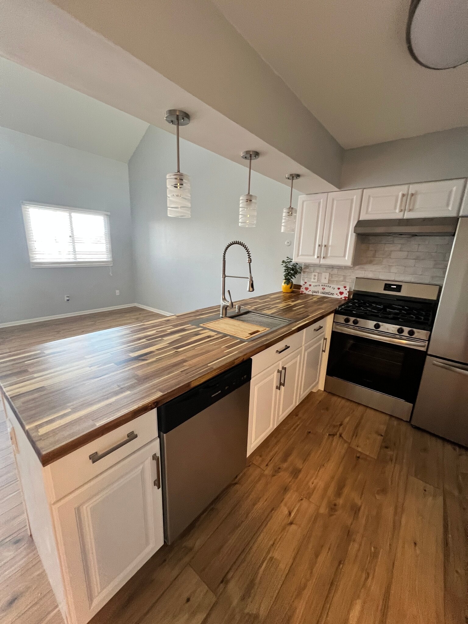 Building Photo - 7 Arapahoe Dr