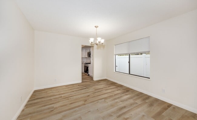 Building Photo - Remodeled Single Story Home off Huron St.